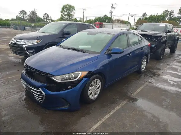 5NPD74LF9HH179562 2017 HYUNDAI ELANTRA - Image 2
