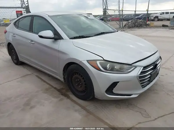 5NPD74LF9HH183062 2017 HYUNDAI ELANTRA - Image 1