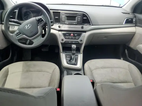 5NPD74LF9HH183398 2017 HYUNDAI ELANTRA - Image 8