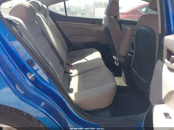 5NPD74LF9HH184079 2017 HYUNDAI ELANTRA - Image 8