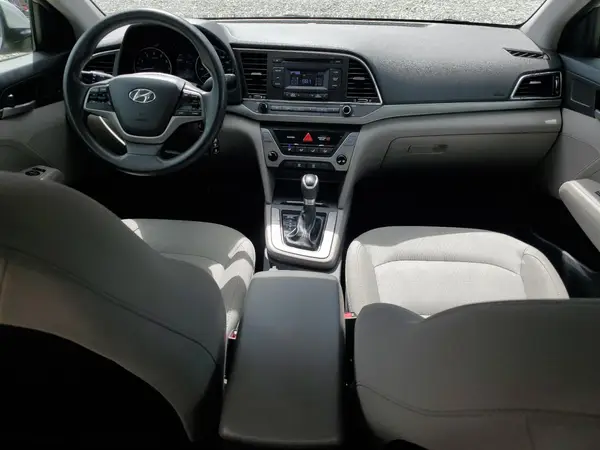 5NPD74LF9HH185989 2017 HYUNDAI ELANTRA - Image 8