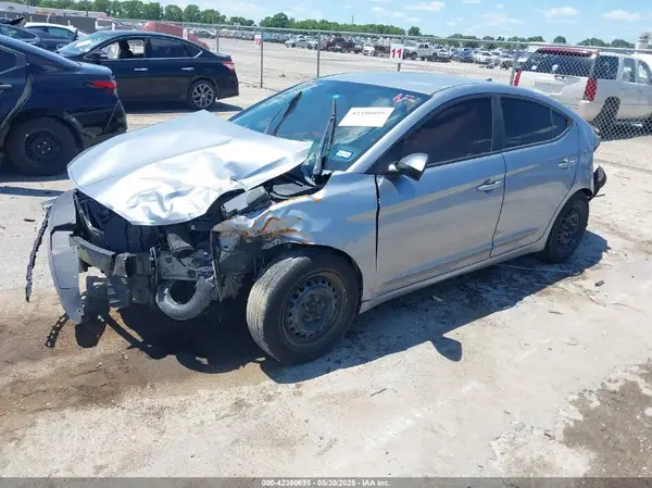 5NPD74LF9HH188374 2017 HYUNDAI ELANTRA - Image 2