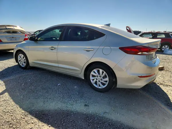 5NPD74LF9HH191517 2017 HYUNDAI ELANTRA - Image 2