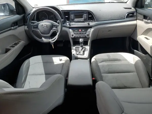 5NPD74LF9HH193770 2017 HYUNDAI ELANTRA - Image 8
