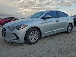 5NPD74LF9HH200121 2017 HYUNDAI ELANTRA