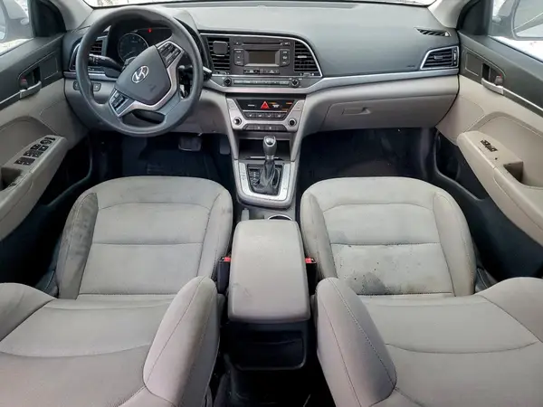 5NPD74LF9HH200121 2017 HYUNDAI ELANTRA - Image 8