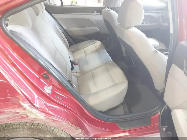 5NPD74LF9HH200281 2017 HYUNDAI ELANTRA - Image 8