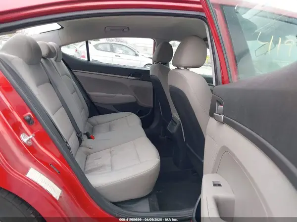 5NPD74LF9HH200295 2017 HYUNDAI ELANTRA - Image 8