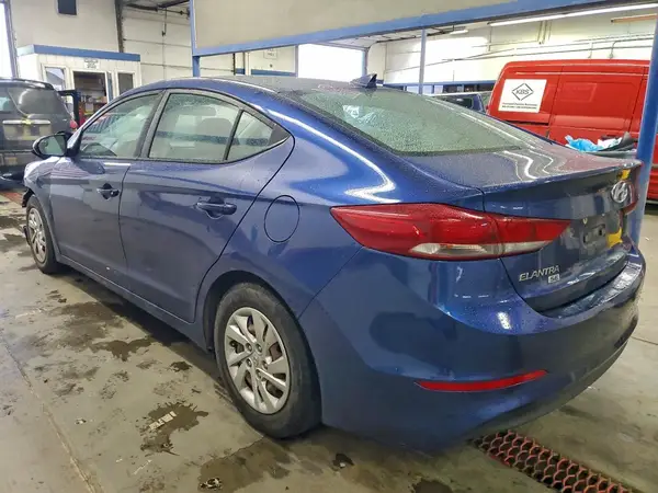 5NPD74LF9HH201494 2017 HYUNDAI ELANTRA - Image 2