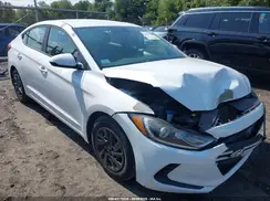 5NPD74LF9HH205870 2017 HYUNDAI ELANTRA