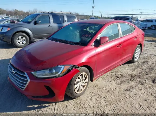 5NPD74LF9HH209496 2017 HYUNDAI ELANTRA - Image 2