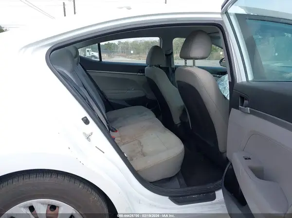 5NPD74LF9HH210034 2017 HYUNDAI ELANTRA - Image 8