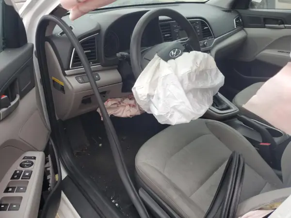 5NPD74LF9HH212611 2017 HYUNDAI ELANTRA - Image 8