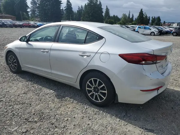 5NPD74LF9JH217894 2018 HYUNDAI ELANTRA - Image 2