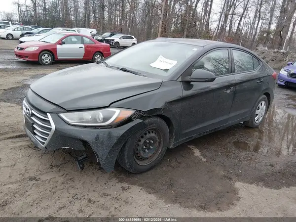 5NPD74LF9JH224179 2018 HYUNDAI ELANTRA - Image 2
