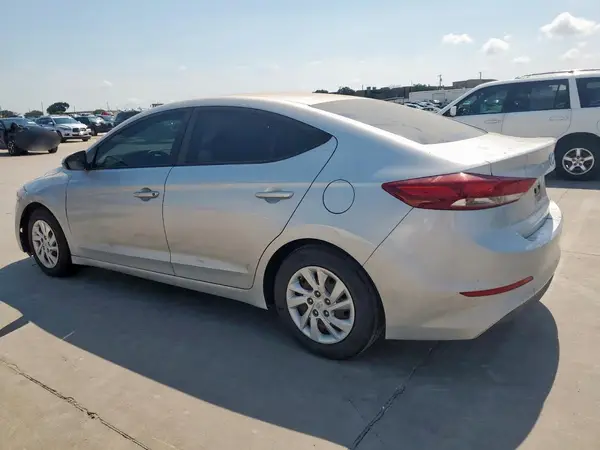 5NPD74LF9JH226742 2018 HYUNDAI ELANTRA - Image 2