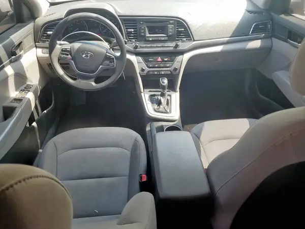 5NPD74LF9JH226742 2018 HYUNDAI ELANTRA - Image 8