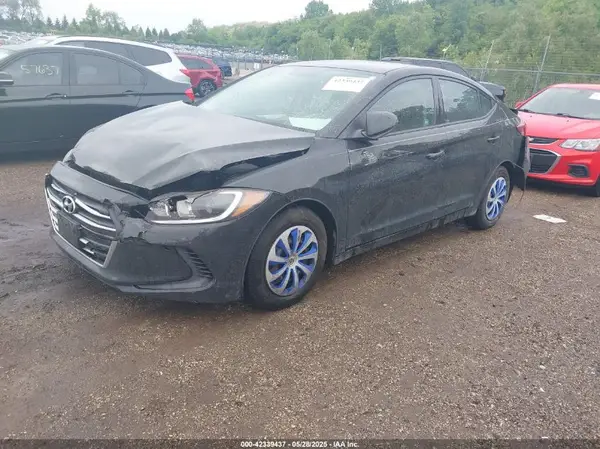 5NPD74LF9JH232136 2018 HYUNDAI ELANTRA - Image 2