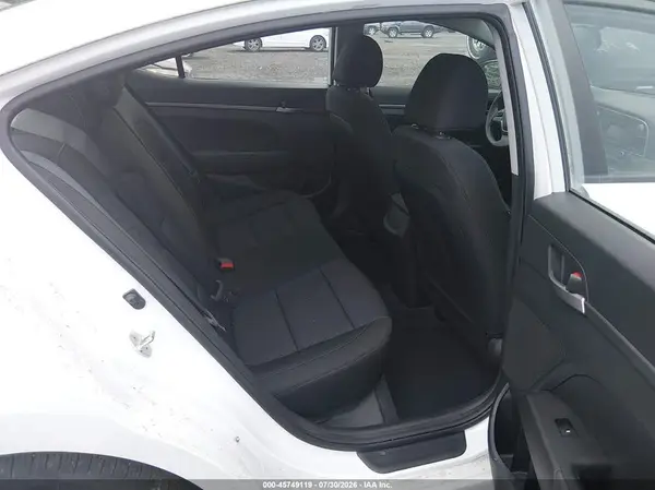 5NPD74LF9JH253973 2018 HYUNDAI ELANTRA - Image 8