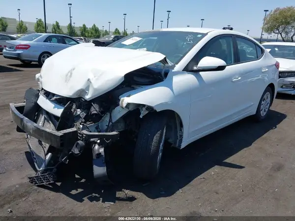 5NPD74LF9JH263547 2018 HYUNDAI ELANTRA - Image 2