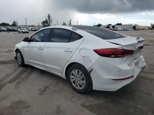 5NPD74LF9JH276427 2018 HYUNDAI ELANTRA - Image 2