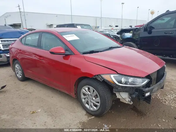 5NPD74LF9JH280462 2018 HYUNDAI ELANTRA - Image 1
