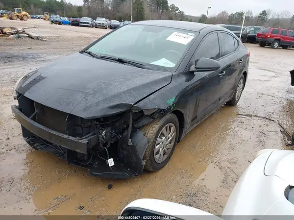 5NPD74LF9JH287136 2018 HYUNDAI ELANTRA - Image 2