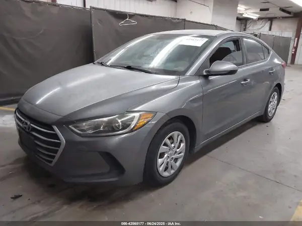 5NPD74LF9JH287251 2018 HYUNDAI ELANTRA - Image 2