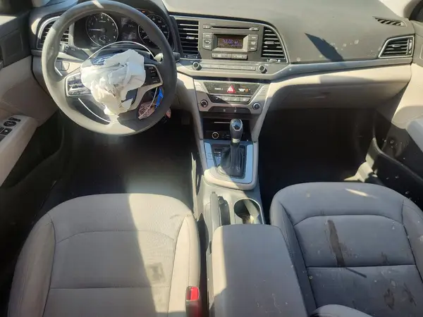 5NPD74LF9JH290750 2018 HYUNDAI ELANTRA - Image 8