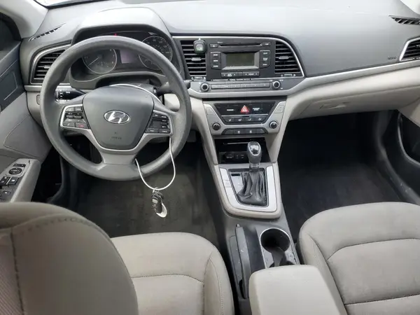 5NPD74LF9JH297228 2018 HYUNDAI ELANTRA - Image 8