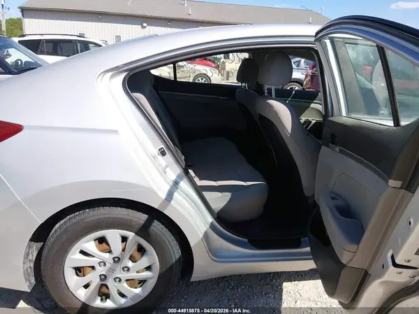 5NPD74LF9JH298380 2018 HYUNDAI ELANTRA - Image 8