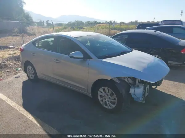 5NPD74LF9JH300287 2018 HYUNDAI ELANTRA - Image 1