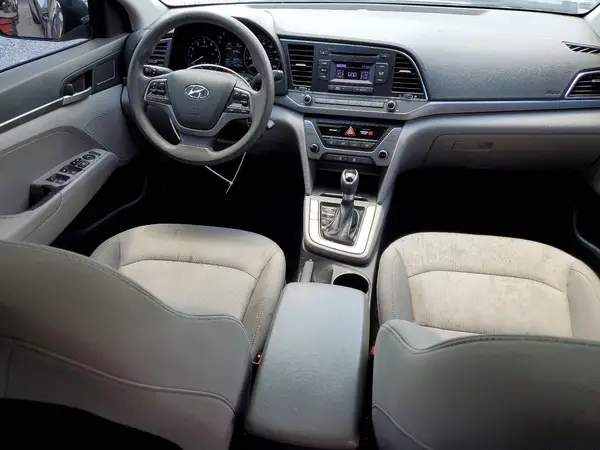 5NPD74LF9JH310169 2018 HYUNDAI ELANTRA - Image 8