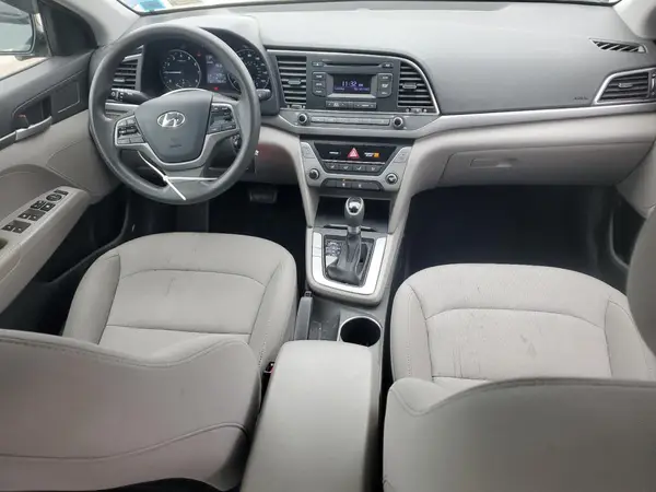 5NPD74LF9JH311581 2018 HYUNDAI ELANTRA - Image 8