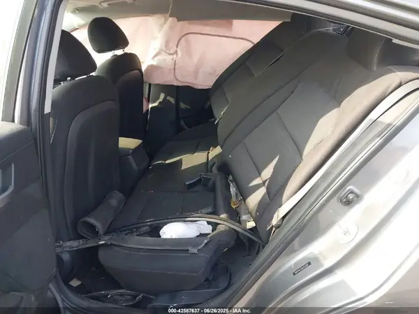 5NPD74LF9JH313458 2018 HYUNDAI ELANTRA - Image 8