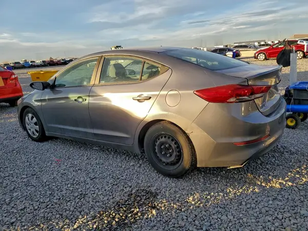 5NPD74LF9JH314867 2018 HYUNDAI ELANTRA - Image 2