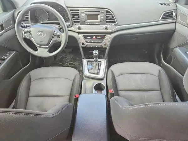 5NPD74LF9JH322788 2018 HYUNDAI ELANTRA - Image 8
