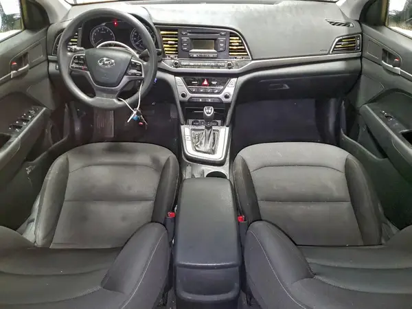 5NPD74LF9JH323231 2018 HYUNDAI ELANTRA - Image 8