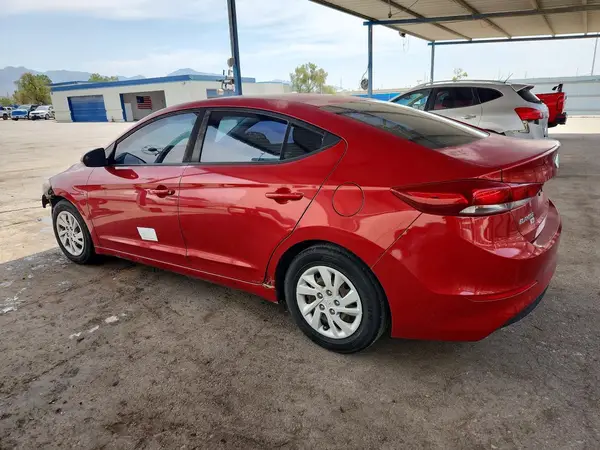 5NPD74LF9JH330583 2018 HYUNDAI ELANTRA - Image 2
