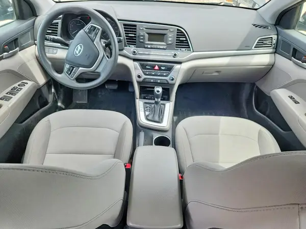 5NPD74LF9JH331667 2018 HYUNDAI ELANTRA - Image 8