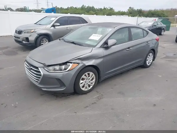 5NPD74LF9JH332933 2018 HYUNDAI ELANTRA - Image 2