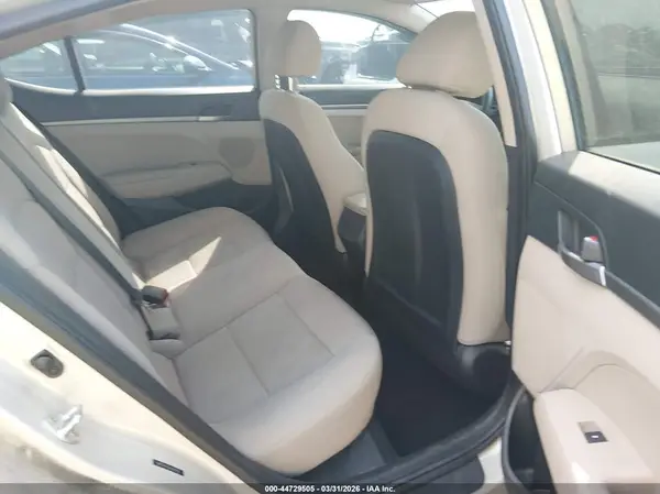 5NPD74LF9JH348730 2018 HYUNDAI ELANTRA - Image 8