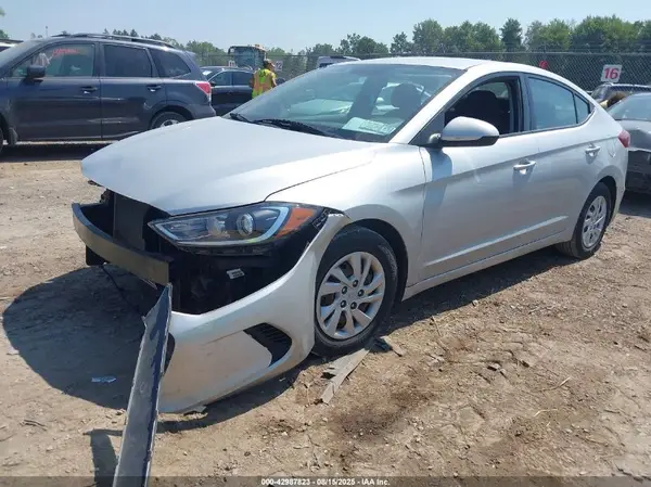 5NPD74LF9JH349604 2018 HYUNDAI ELANTRA - Image 2