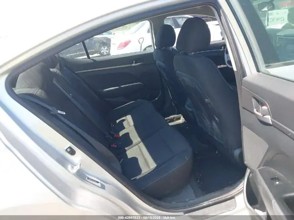 5NPD74LF9JH349604 2018 HYUNDAI ELANTRA - Image 8