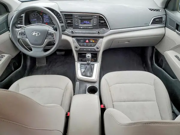 5NPD74LF9JH349795 2018 HYUNDAI ELANTRA - Image 8