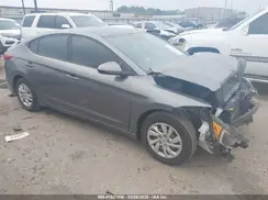 5NPD74LF9JH350235 2018 HYUNDAI ELANTRA
