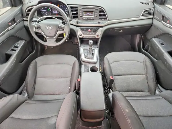 5NPD74LF9JH353832 2018 HYUNDAI ELANTRA - Image 8