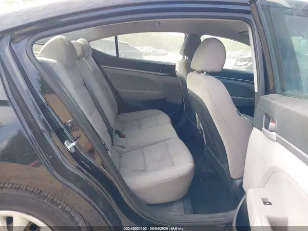 5NPD74LF9JH355094 2018 HYUNDAI ELANTRA - Image 8