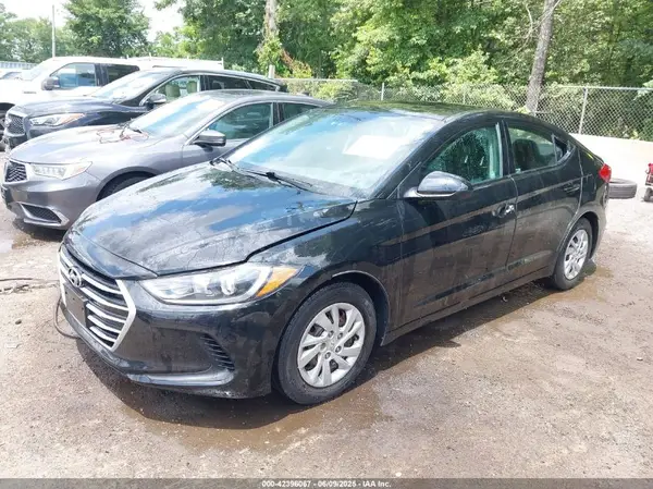5NPD74LF9JH355130 2018 HYUNDAI ELANTRA - Image 2