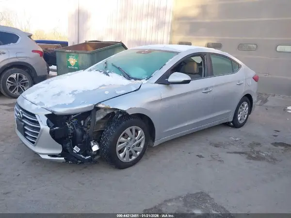 5NPD74LF9JH356066 2018 HYUNDAI ELANTRA - Image 2